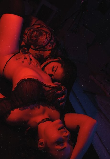 kenziedebra art star archive