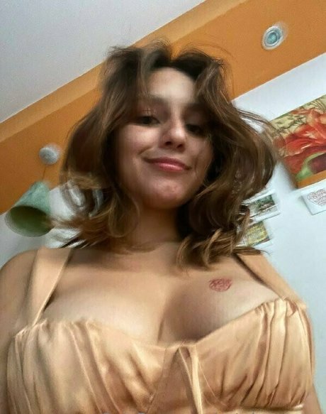 estelagomez model naked pictures