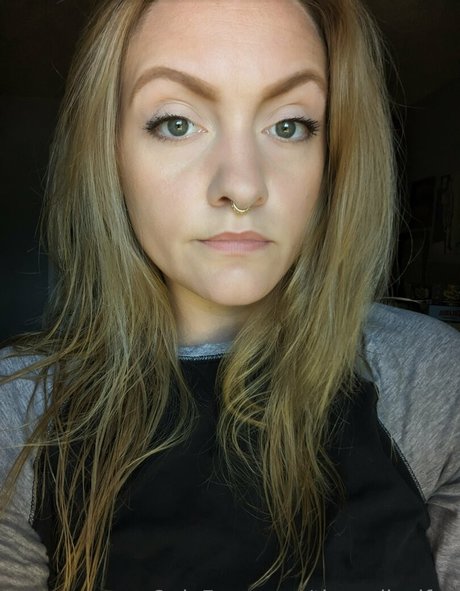 theradicalfox star sex images