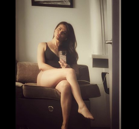 Lana Parilla porn model galleries