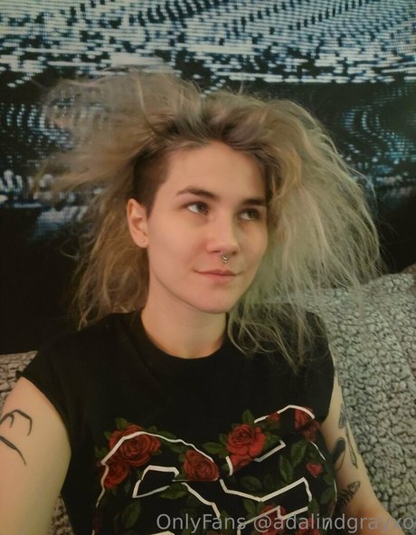 blonde babe onlyfans nude pic