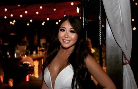 one onlyfans hot nude archive