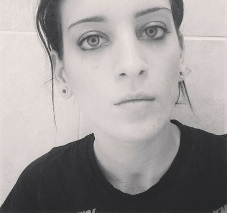 MalAfterMidnight star free photo