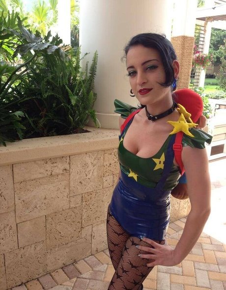 MalAfterMidnight sex star photos