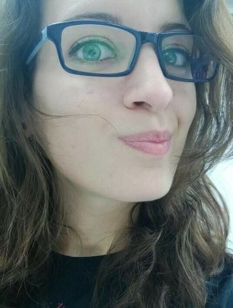 MalAfterMidnight pornstar exclusive images