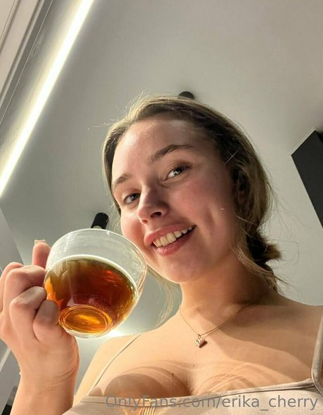 erika cherry naked pornstar picture