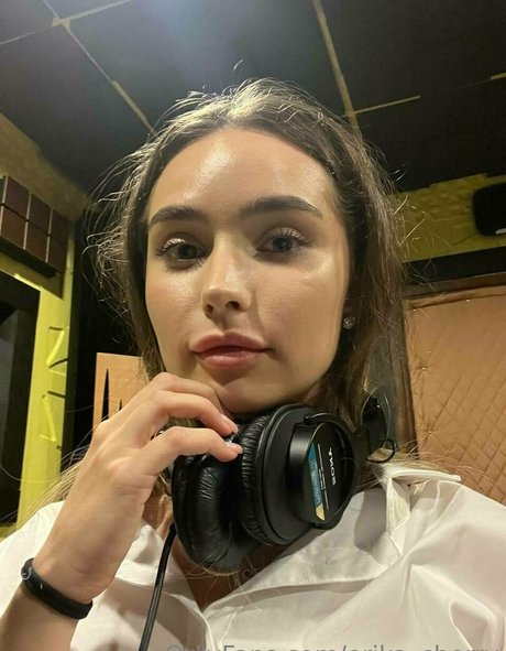 erika cherry pornstar adult pictures