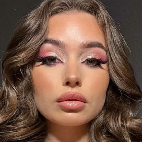 erika cherry star top pictures