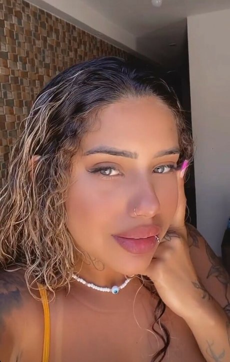 blonde wife onlyfans beautiful xxx pic