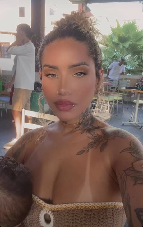 lesbian massage onlyfans free porn galleries