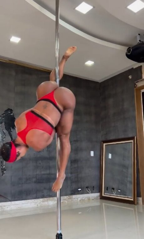 Gracyanne Barbosa art actress gallery