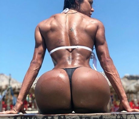 Gracyanne Barbosa model adult img