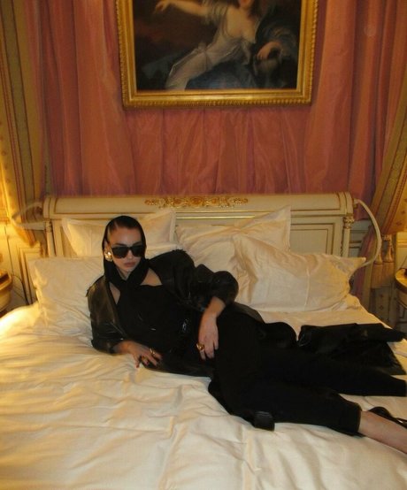 Dua Lipa star hot gallery