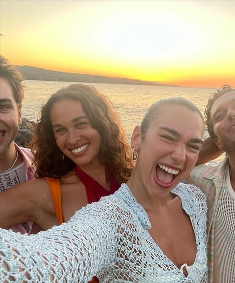 squirting onlyfans adult img