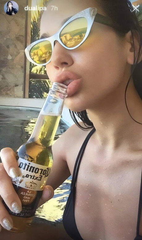 Dua Lipa model adult photos