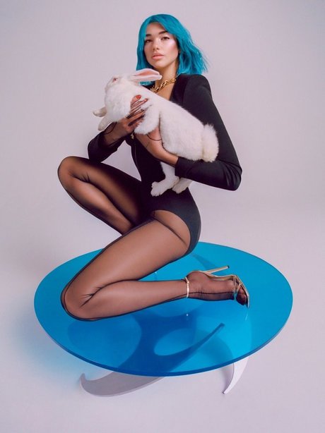 blonde babe onlyfans free sex pic