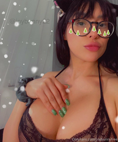 joybunnyfree sex actress photos
