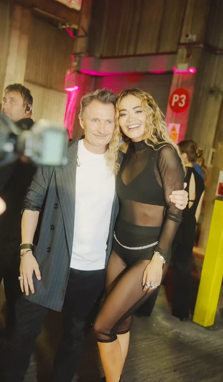 chicks with dicks onlyfans free naked image