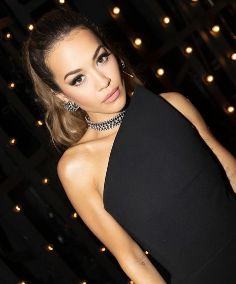 amateur pussy onlyfans erotic picture