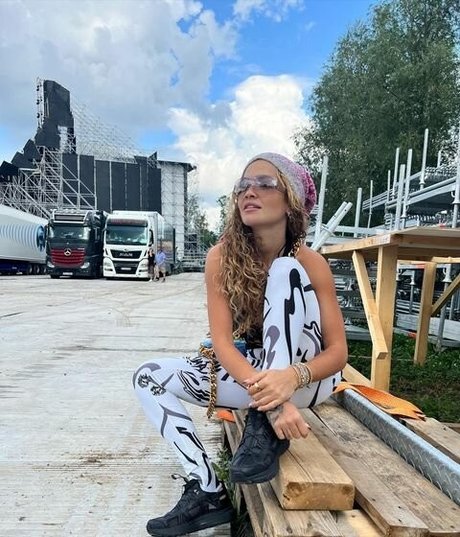 anal gape onlyfans erotic image