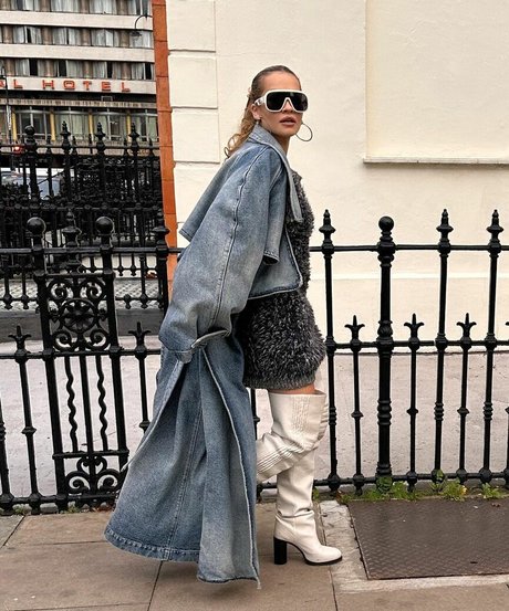 thigh high boots onlyfans sexy nude photos