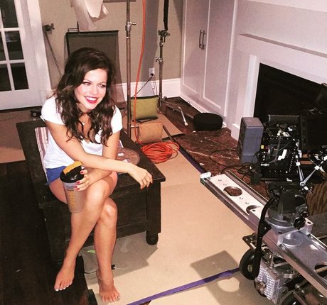 small onlyfans erotic image