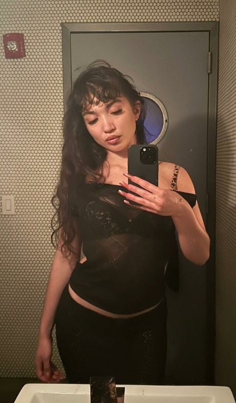 Rowan Blanchard best star images