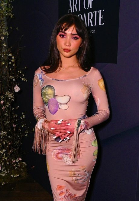 Rowan Blanchard model porn images