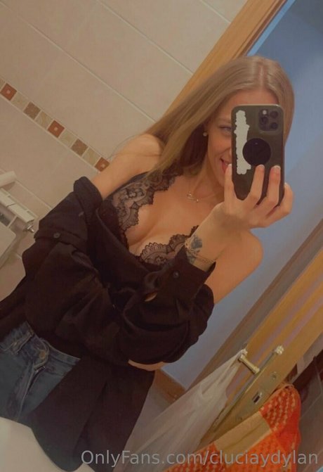 cluciaydylan model sex archive