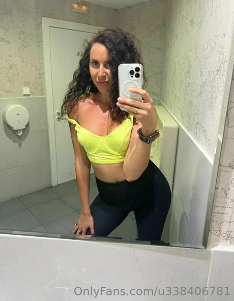 hijabi onlyfans hot picture