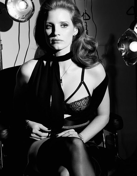 Jessica Chastain erotic model pic