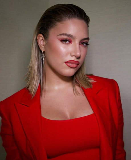 Mackenzie Ziegler naked star pics