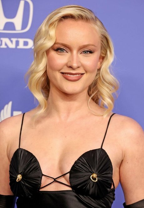 milf tits onlyfans free nude picture