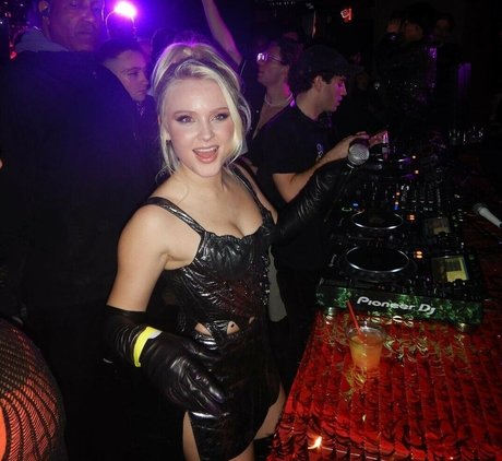 Zara Larsson nudes actress image