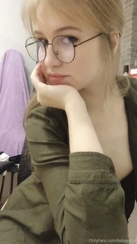 baby333rlia model nice photos