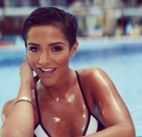 Frankie Bridge nudes actress images