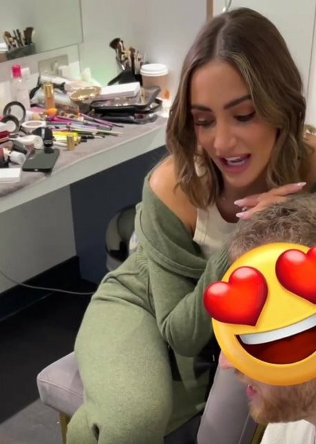 Frankie Bridge model top galleries