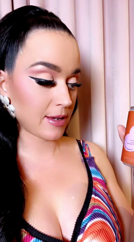 Katy Perry best actress pics