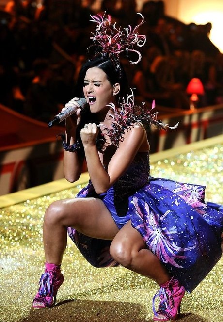 asian lesbians onlyfans pretty photos