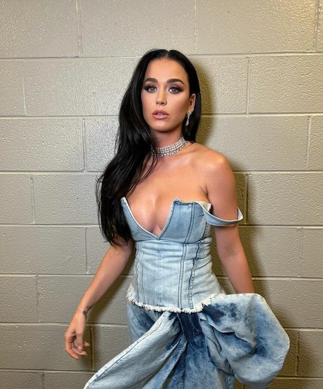 dark nipples onlyfans pretty photos