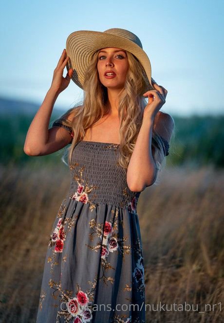 nukutabu nr1 model nudes pics