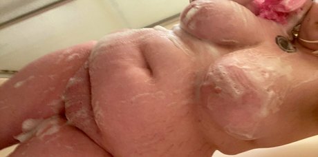 saveniarose pornstar pretty pictures