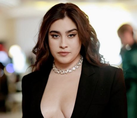 Lauren Jauregui model pornographic pic