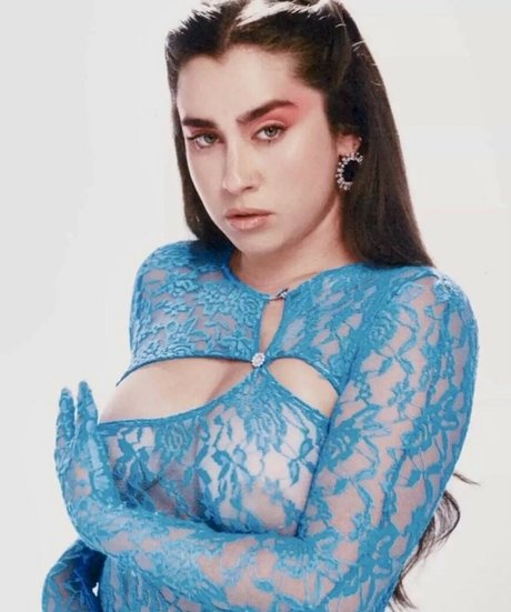 Lauren Jauregui hot actress galleries