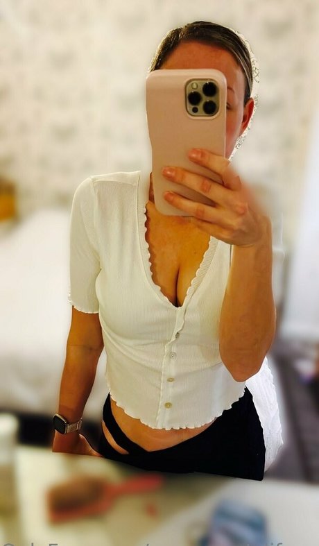 hottest teacher onlyfans naked images