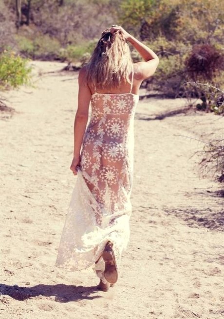 Leann Rimes model art img