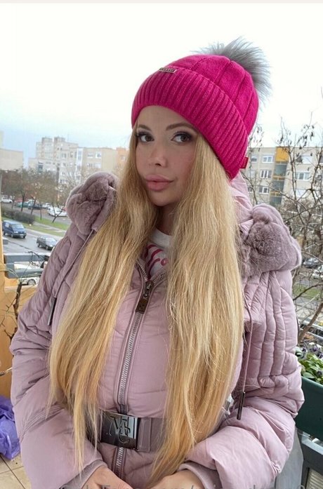 miss dawn99 beautiful pornstar pic