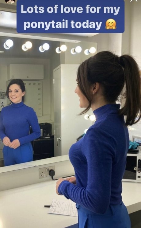 Laura Tobin hot model pictures