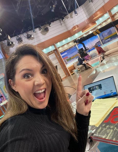 squat onlyfans nude images