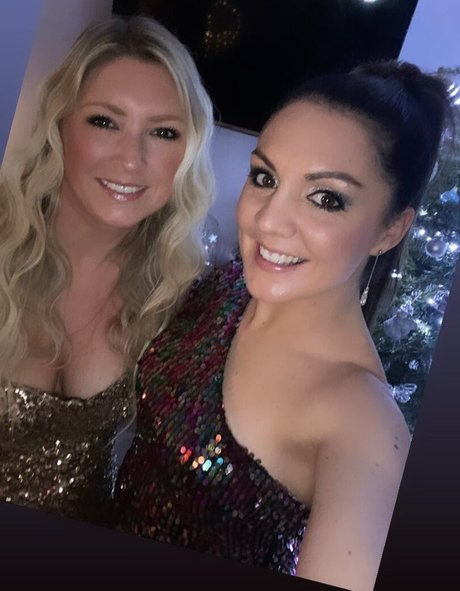 Laura Tobin pretty star galleries